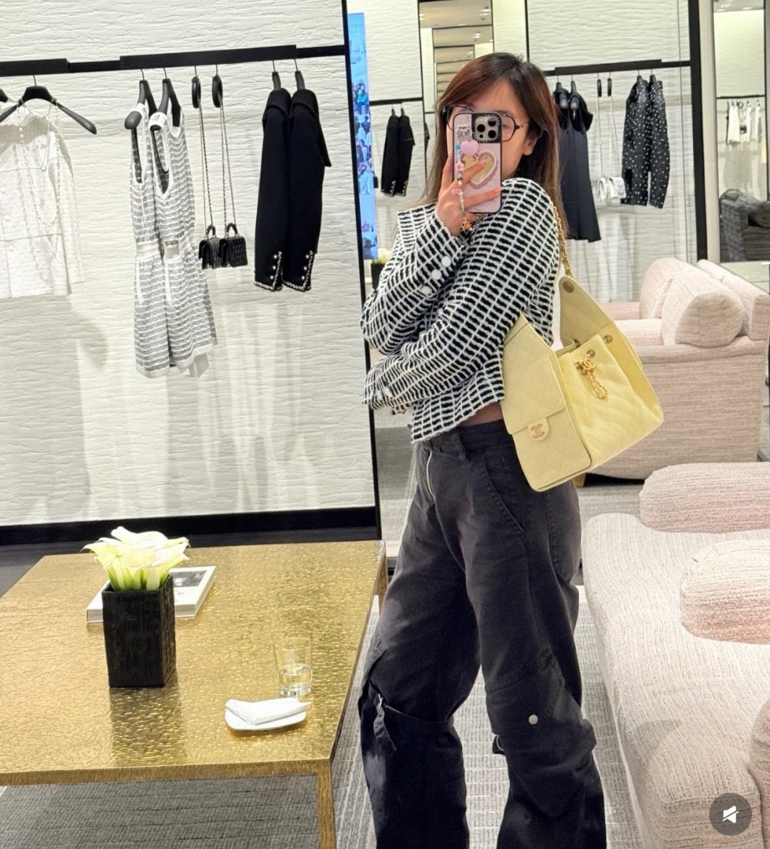 샤넬 25백 스몰 (라이트 옐로우)