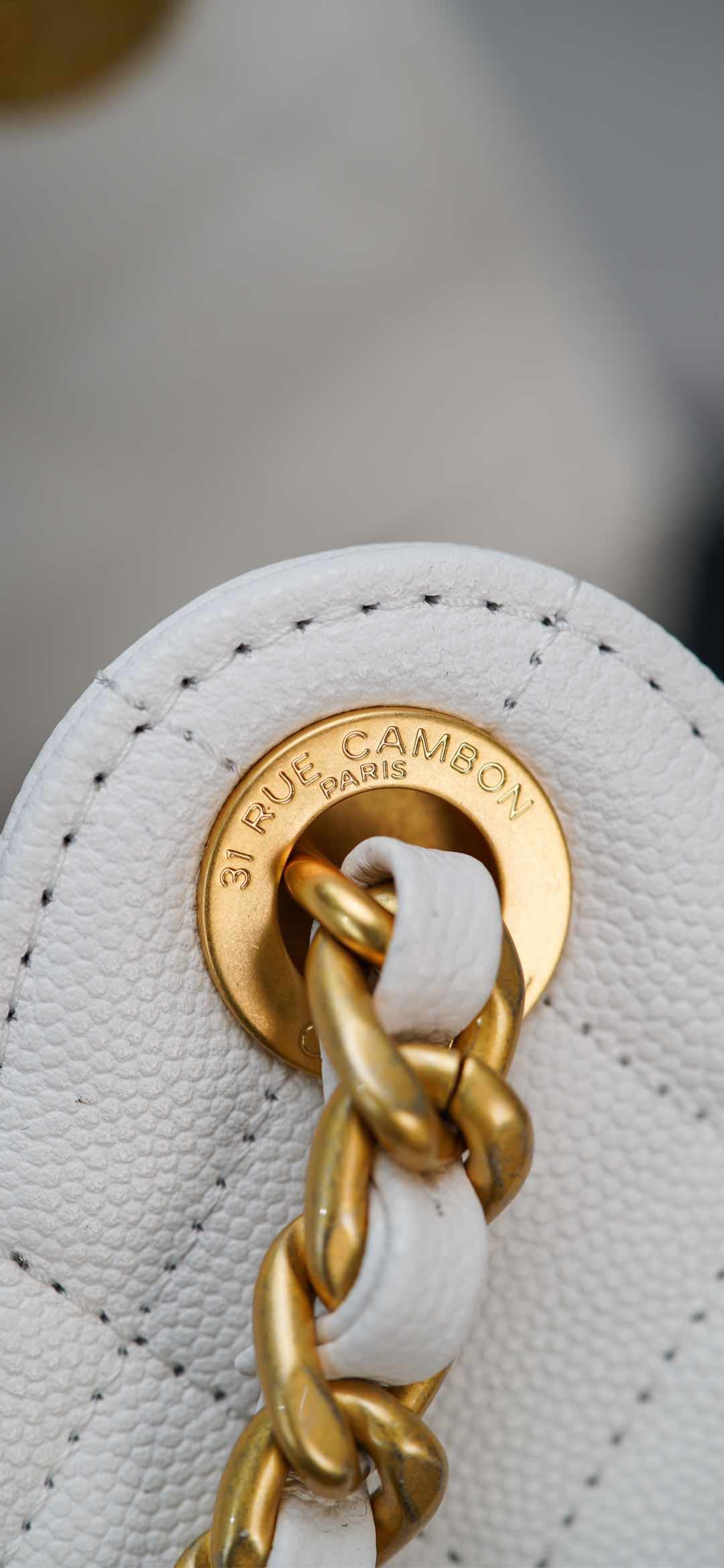 샤넬 25백 스몰 (화이트)