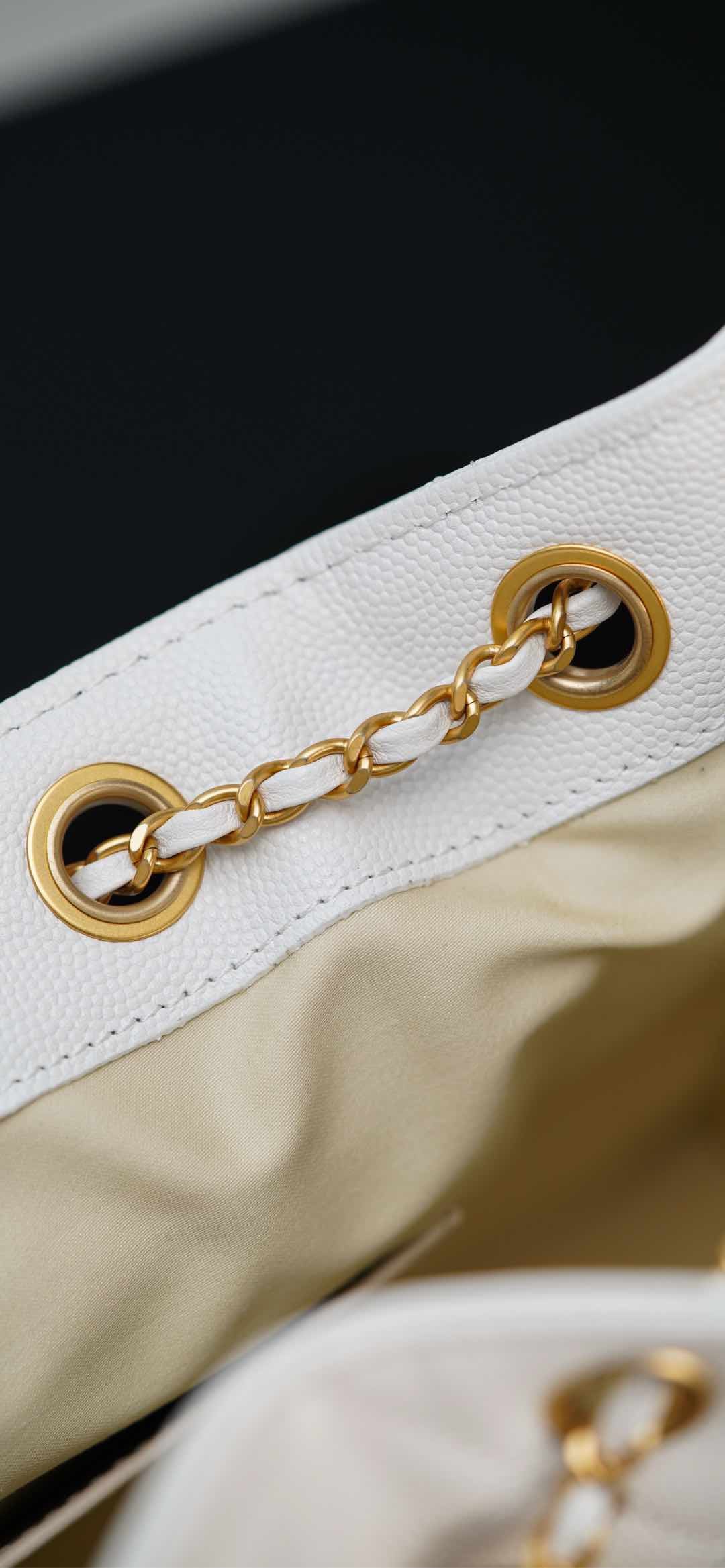 샤넬 25백 스몰 (화이트)