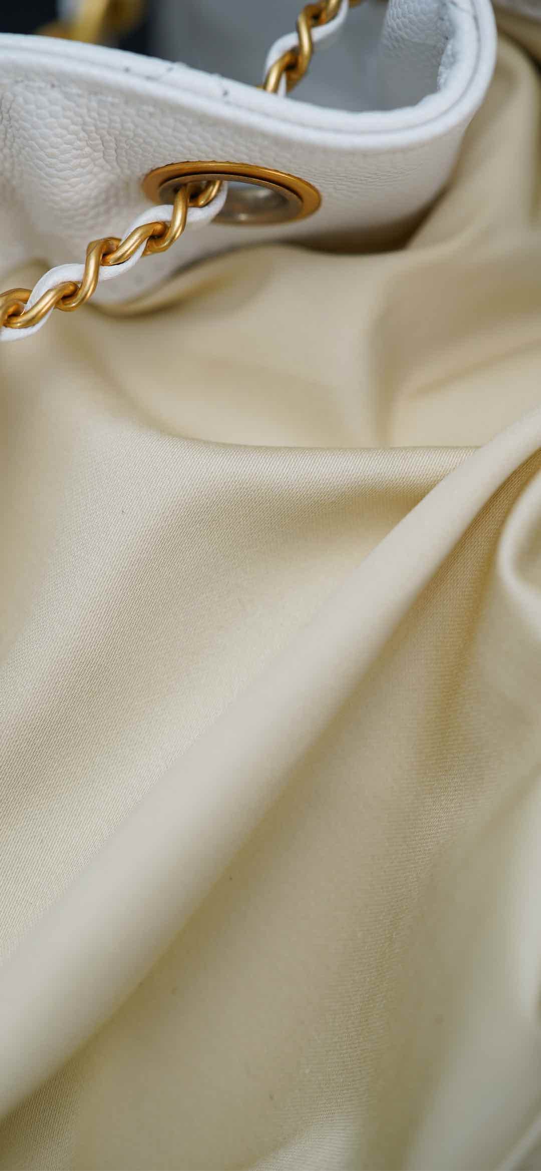 샤넬 25백 스몰 (화이트)