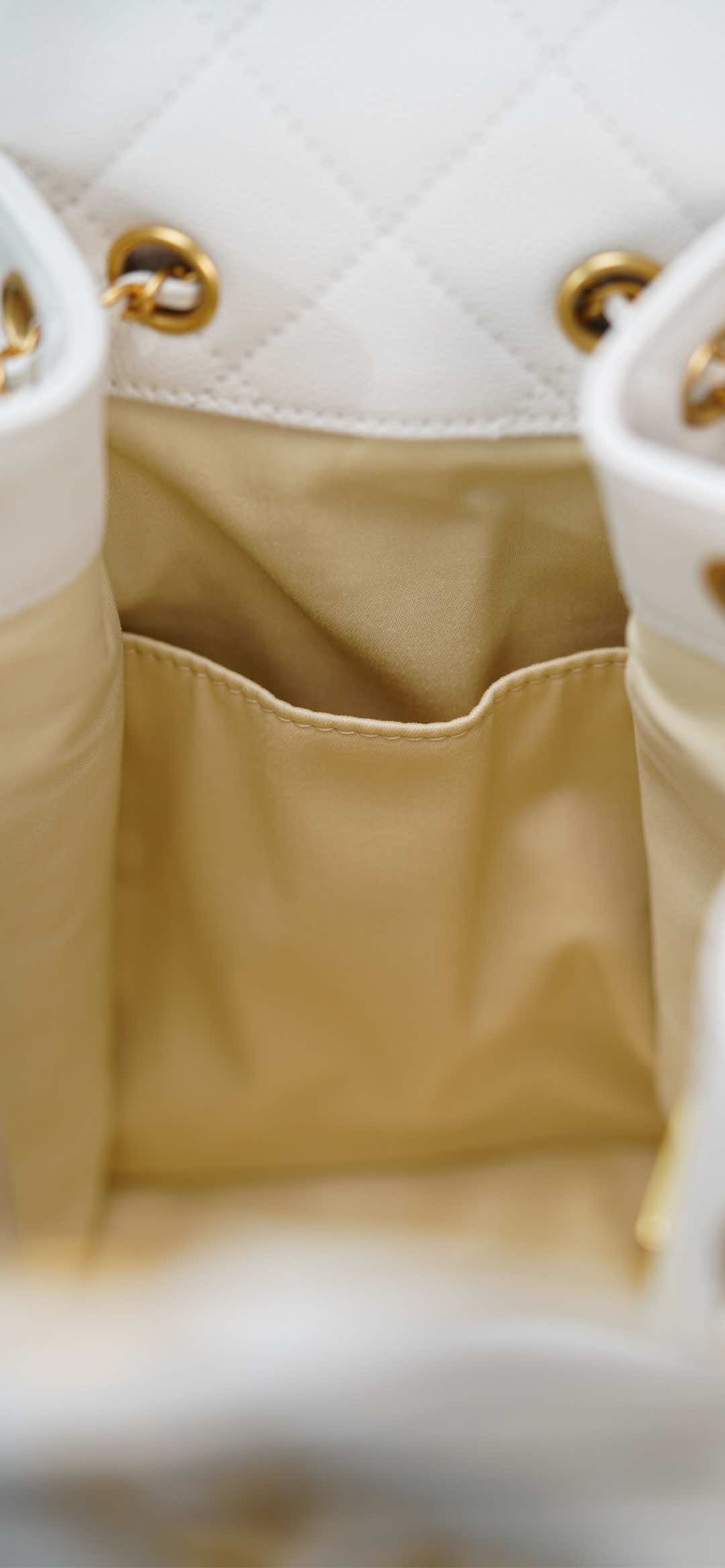 샤넬 25백 스몰 (화이트)