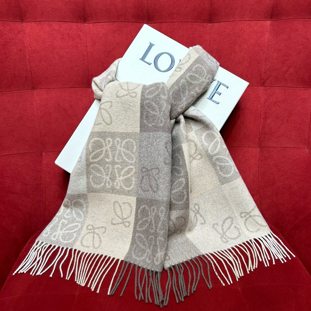 해외재고) 로에베 머플러