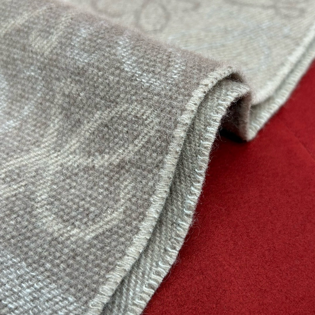 해외재고) 로에베 머플러