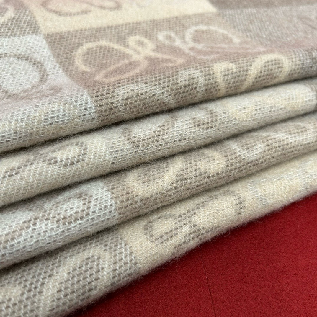 해외재고) 로에베 머플러