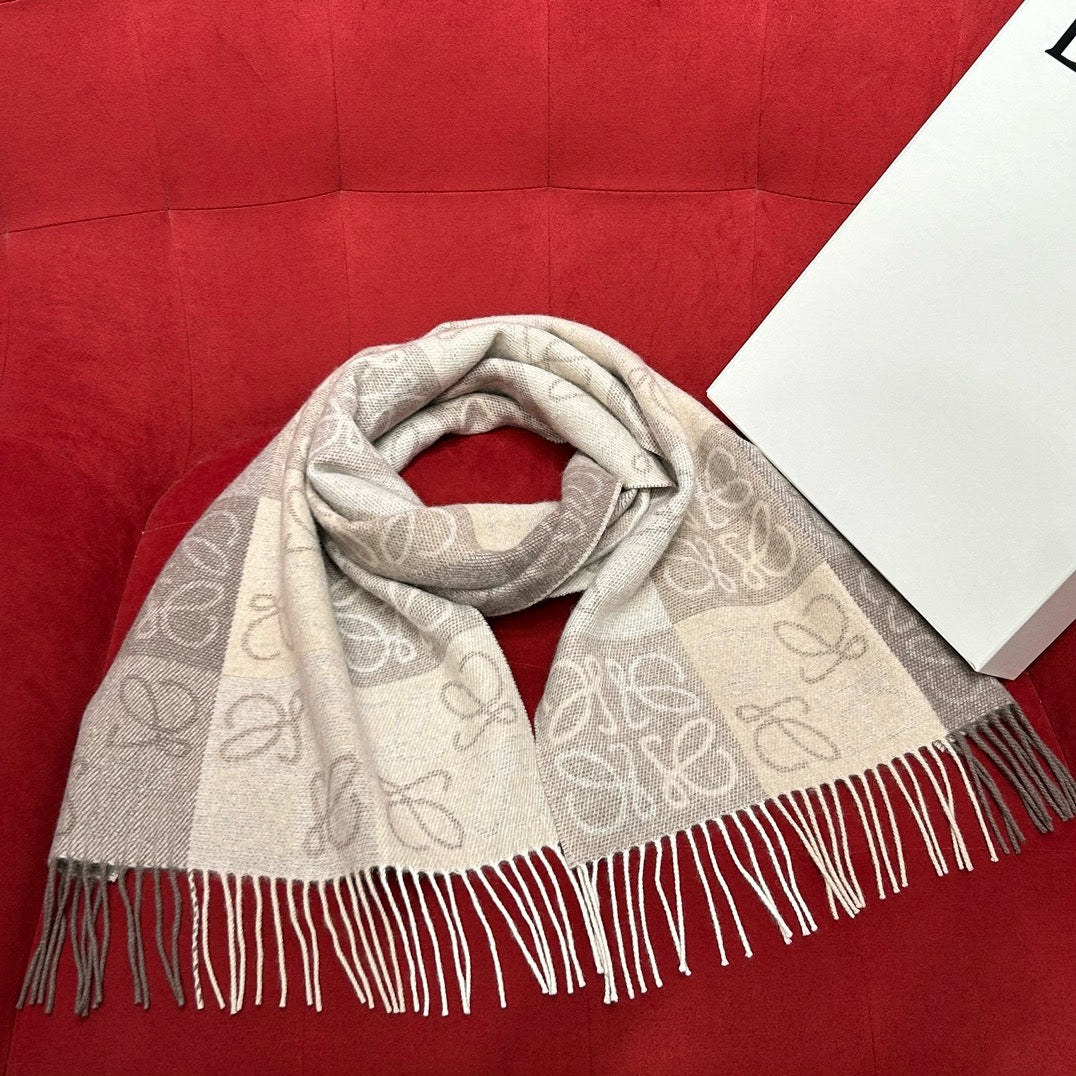 해외재고) 로에베 머플러