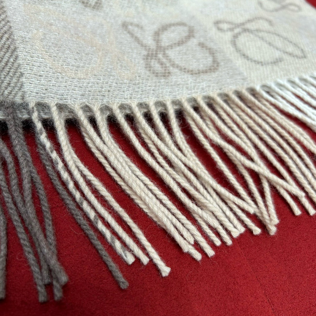 해외재고) 로에베 머플러