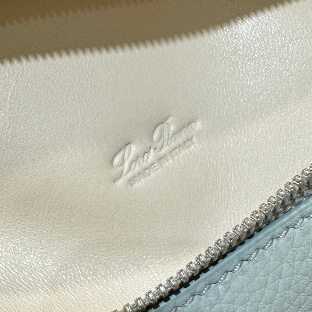 로로피아나 엑스트라포켓 백팩 L23.5 (유칼립투스/은장)