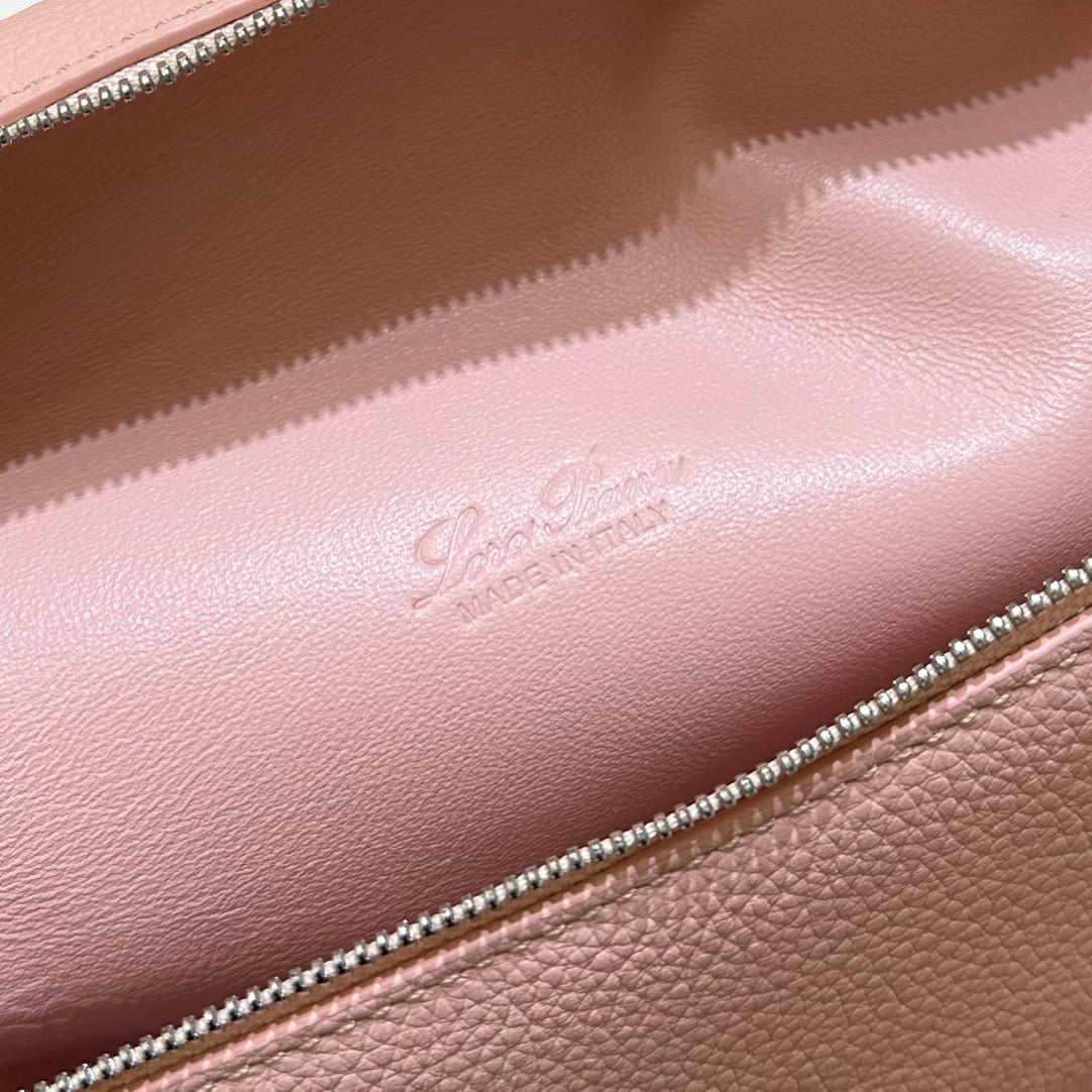 로로피아나 엑스트라포켓 백팩 L23.5 (플라워링 체리/은장)