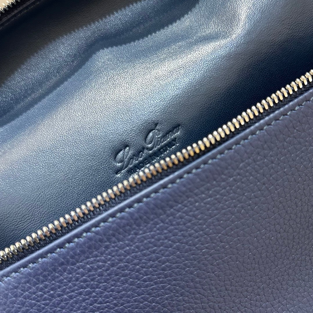 로로피아나 엑스트라포켓 백팩 L23.5 (아르고 블루 멜란지/은장)