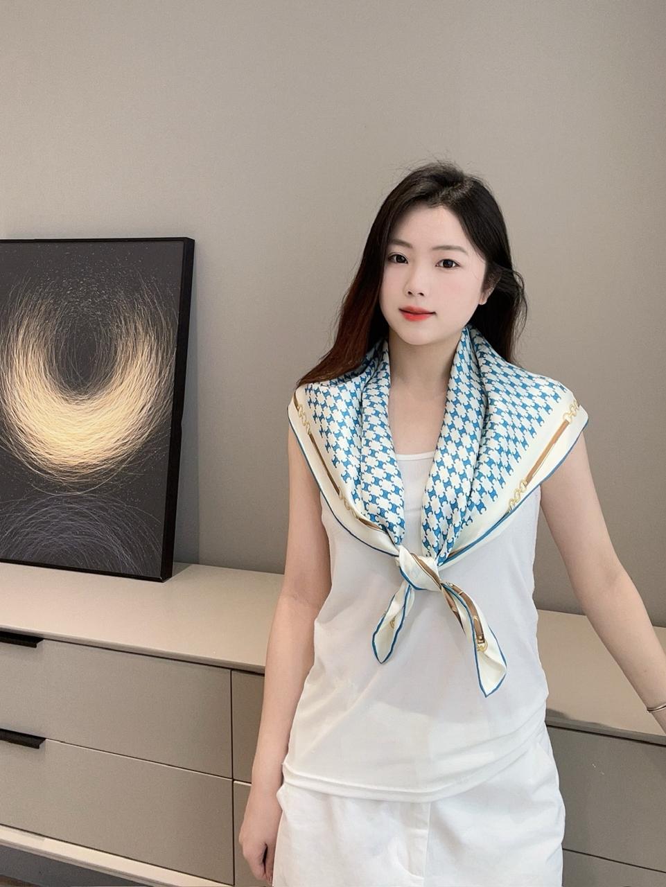 셀린느 스카프
