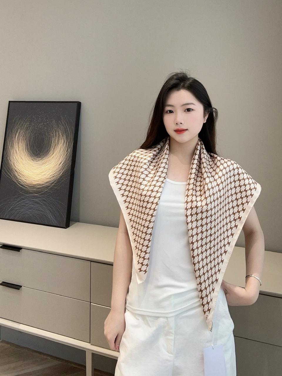 셀린느 스카프