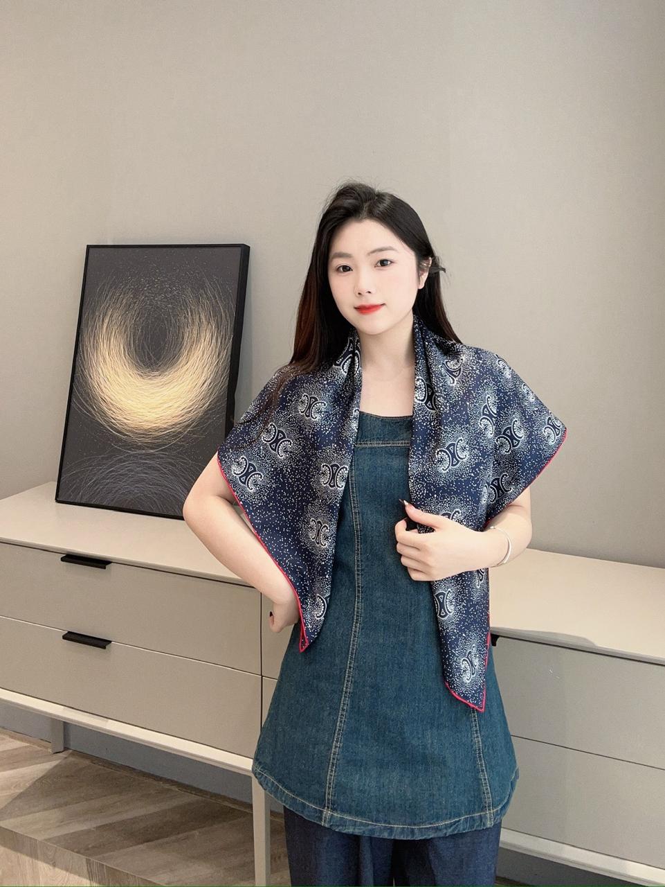 셀린느 스카프
