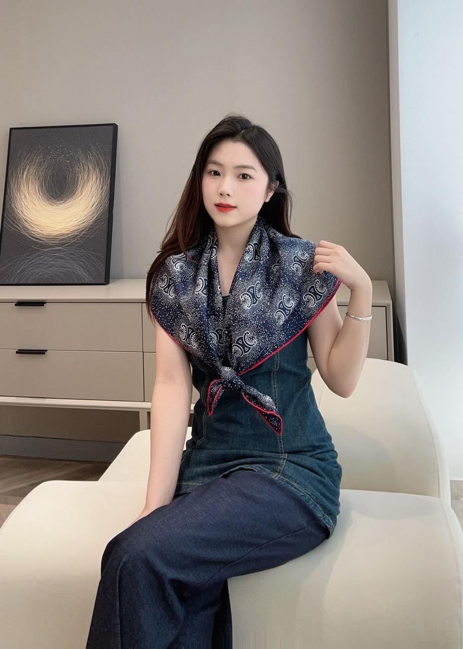 셀린느 스카프