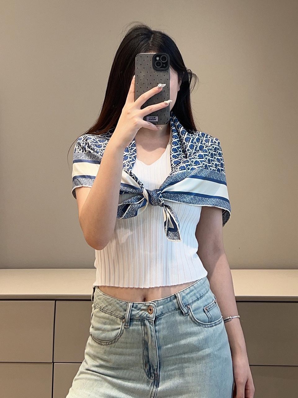 디올 스카프
