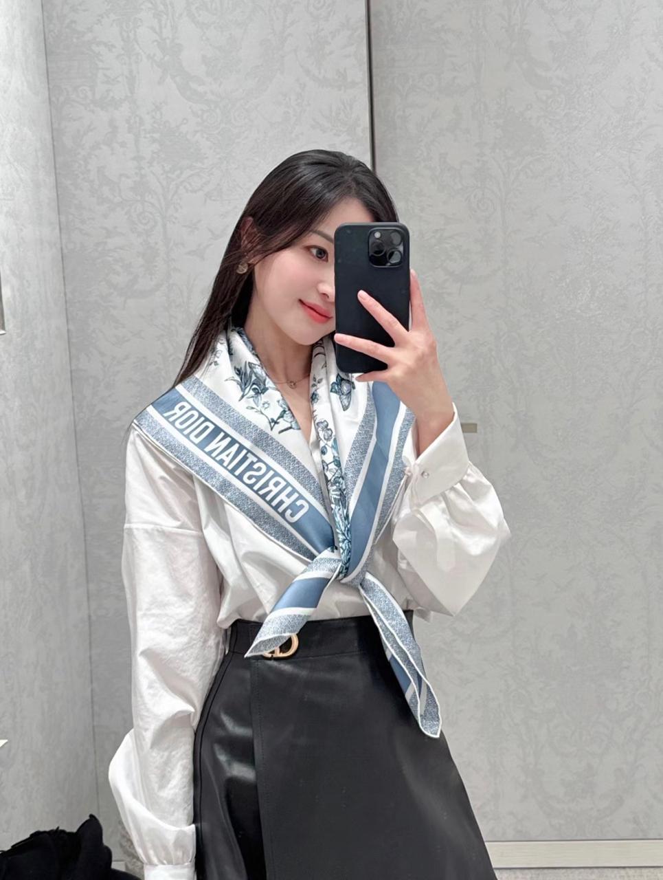 디올 스카프