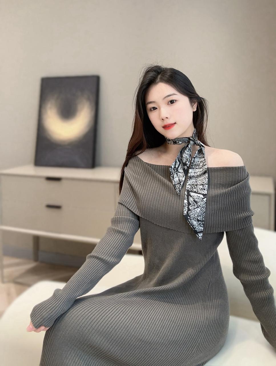 디올 스카프