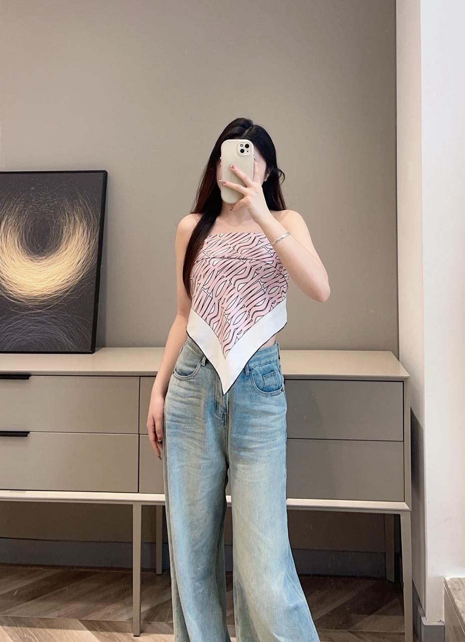 디올 스카프