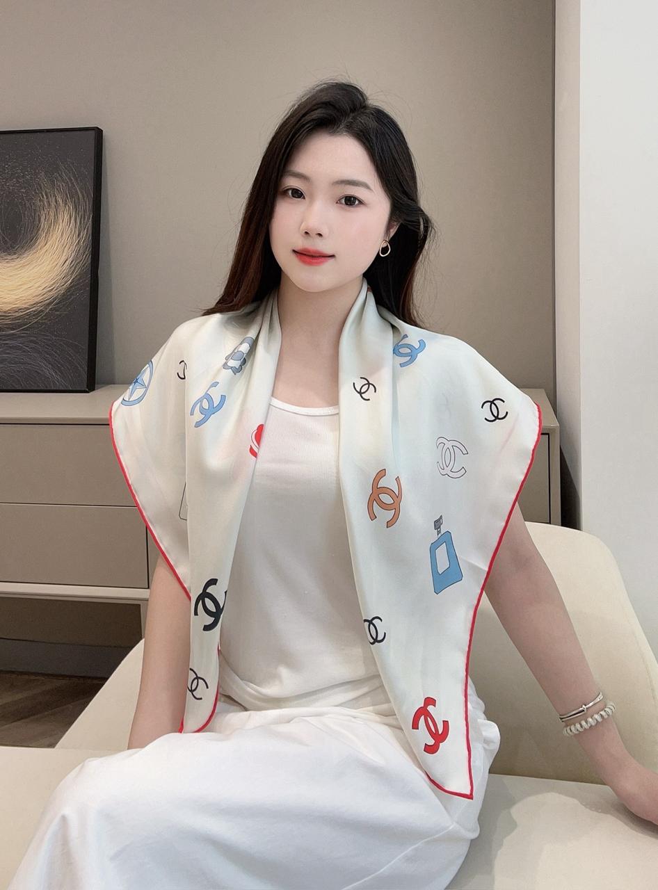 샤넬 스카프