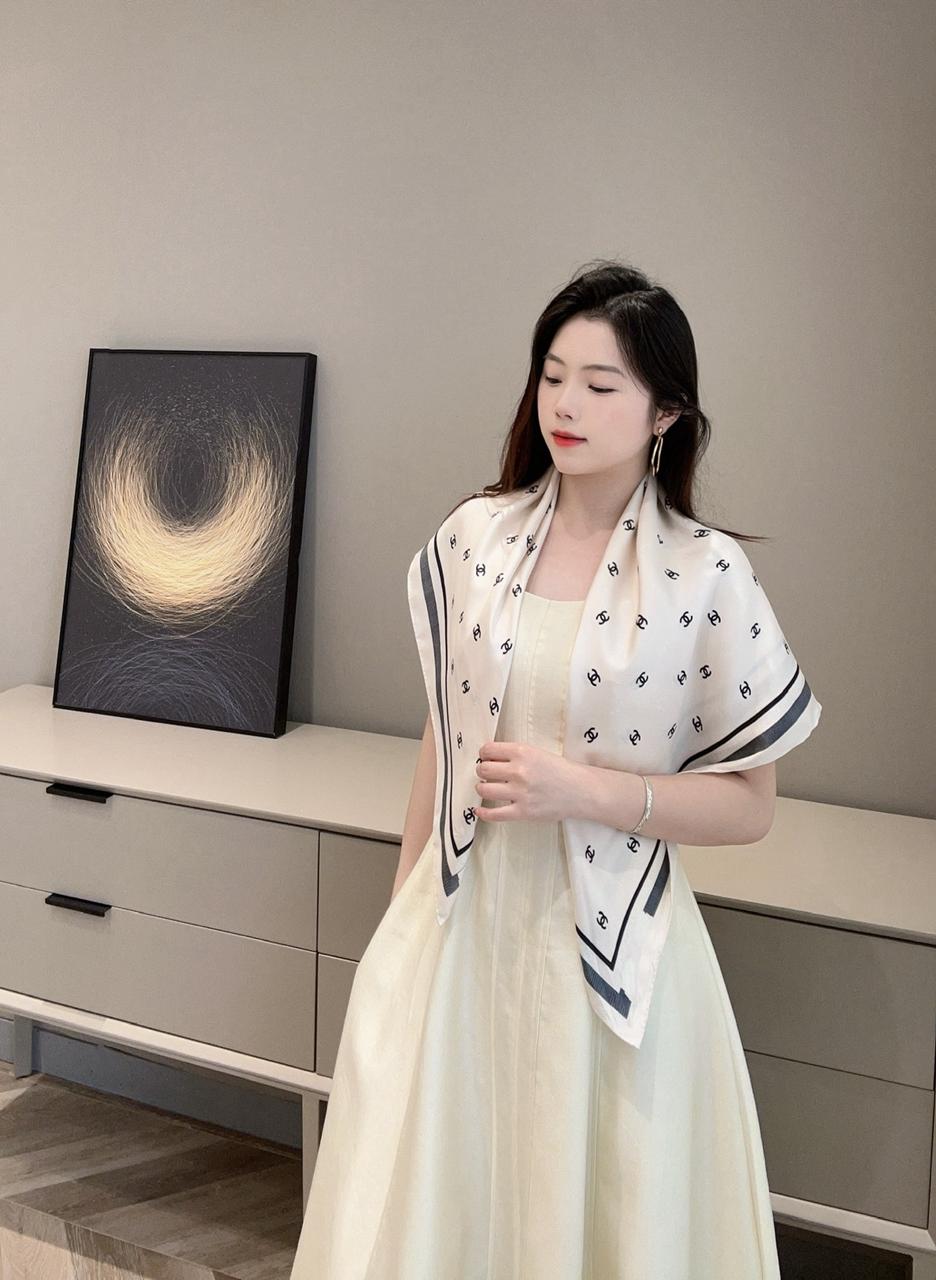 샤넬 스카프