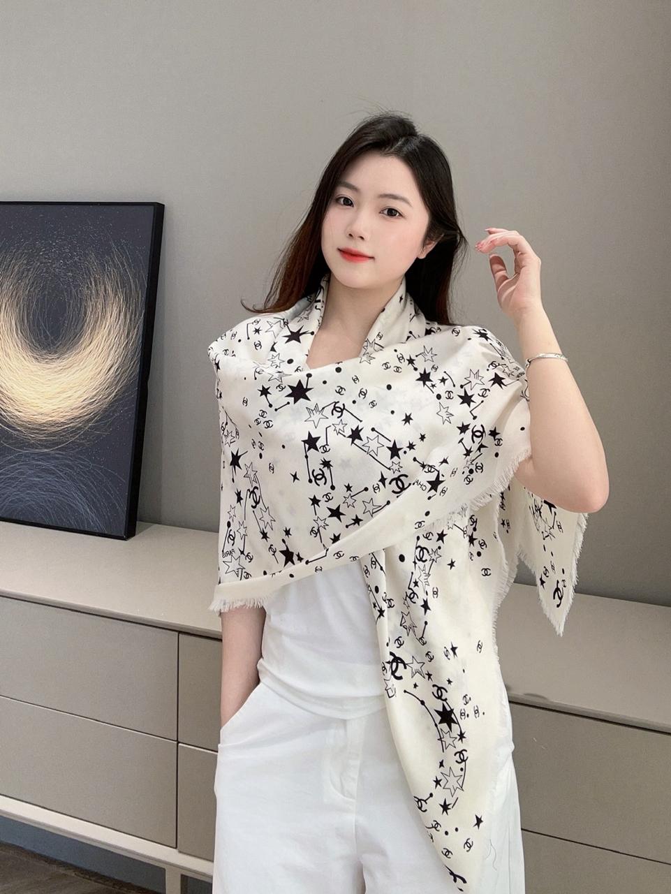 샤넬 스카프
