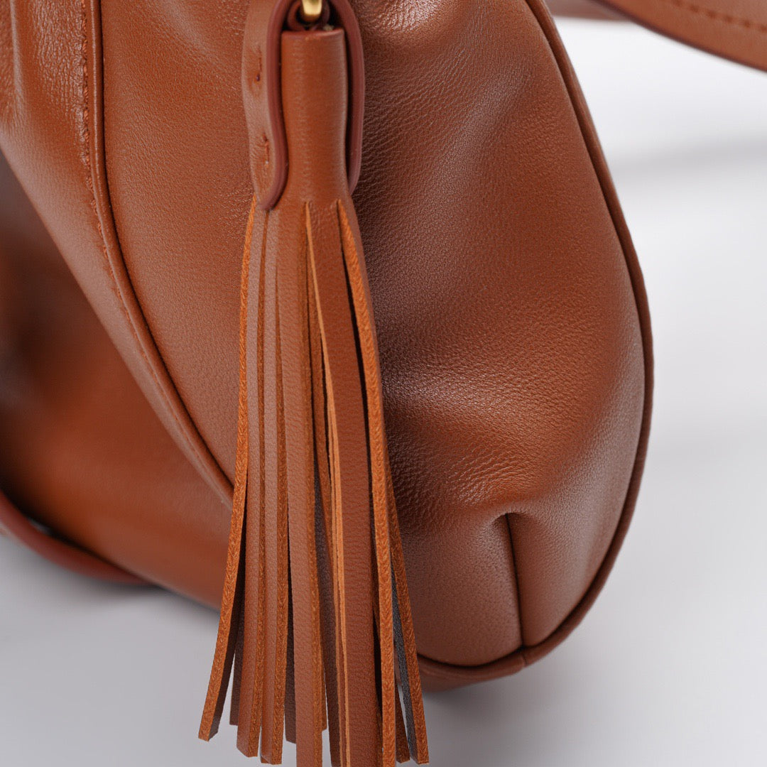 미우미우 조이 나파 숄더백 스몰