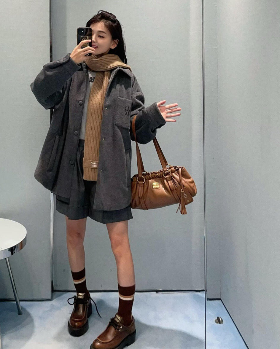 미우미우 조이 나파 숄더백 스몰