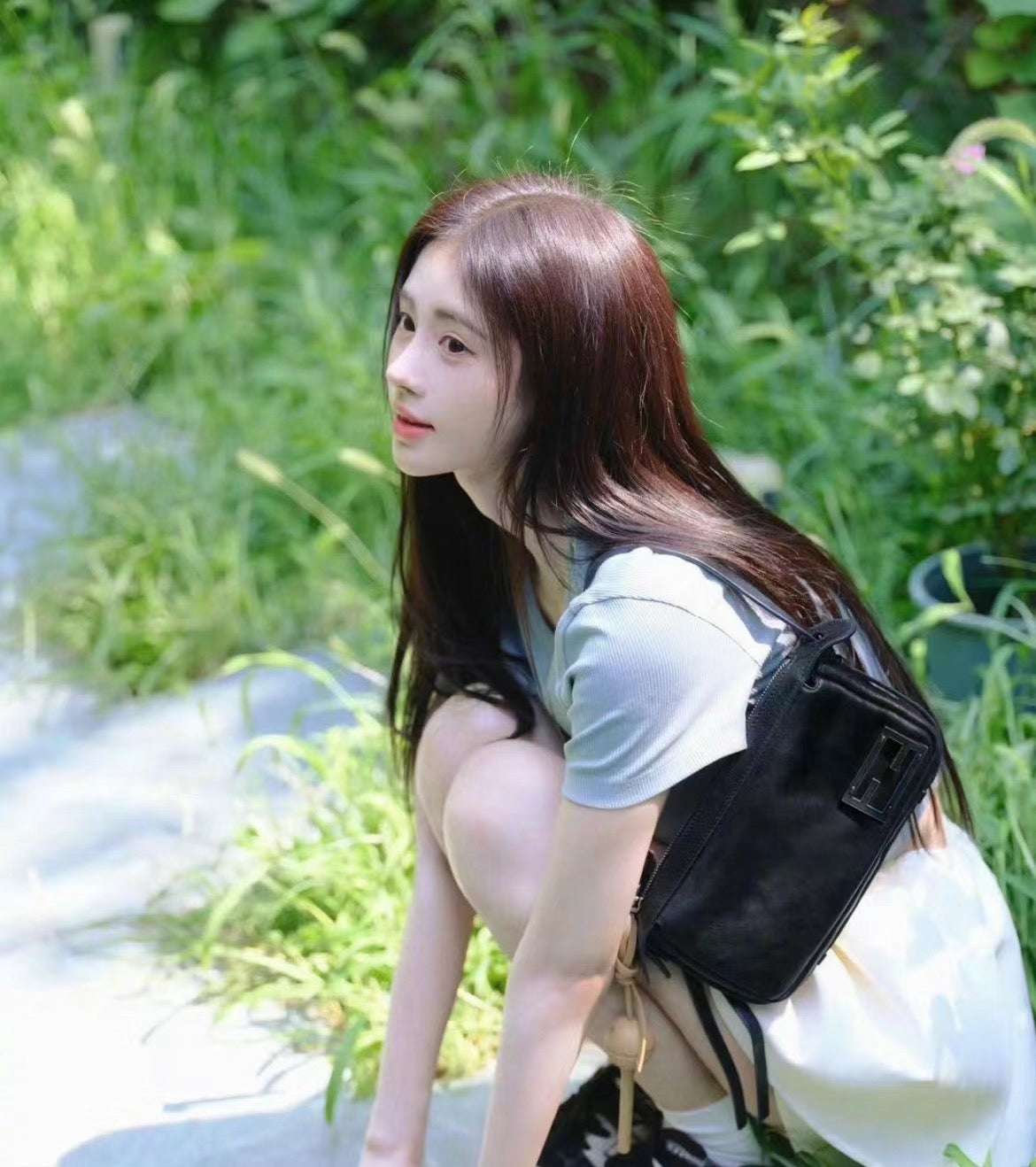 펜디 심플리 숄더백 미니
