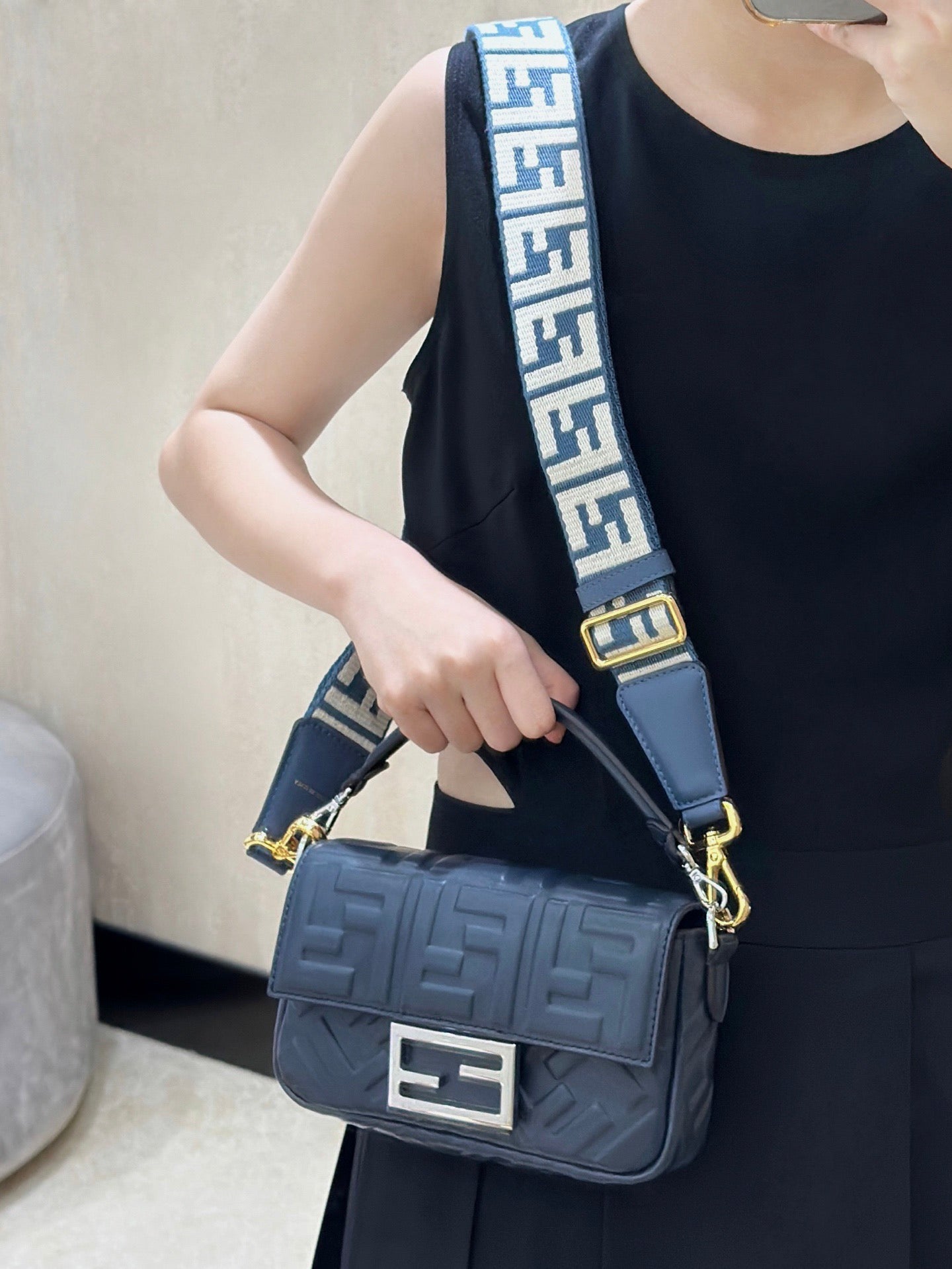 펜디 바게트 백 나파 미니