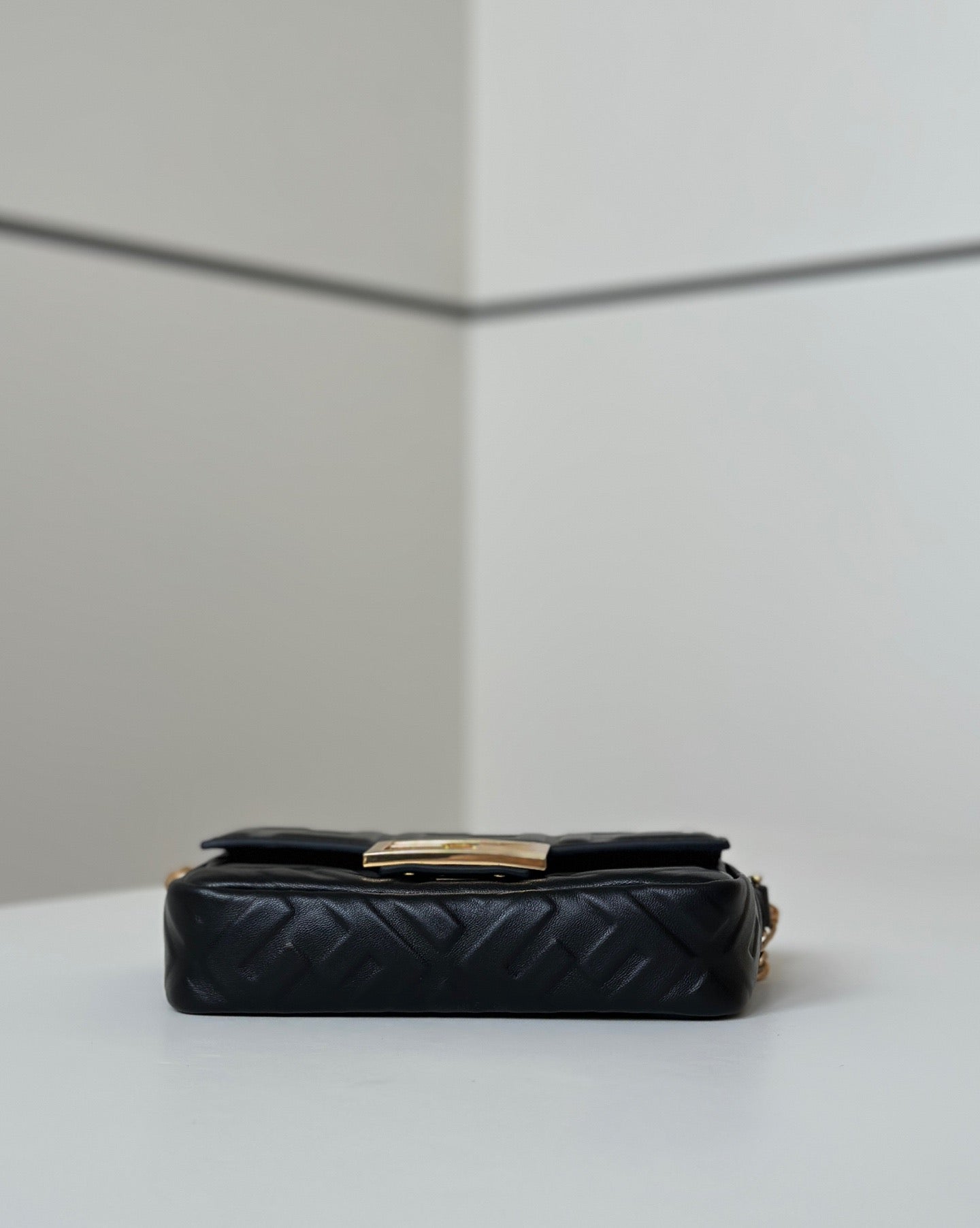 펜디 바게트 백 나파 미니