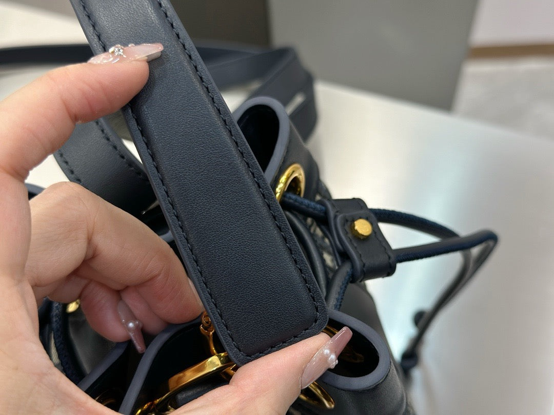 디올 오블리크 자카드 백팩 스몰