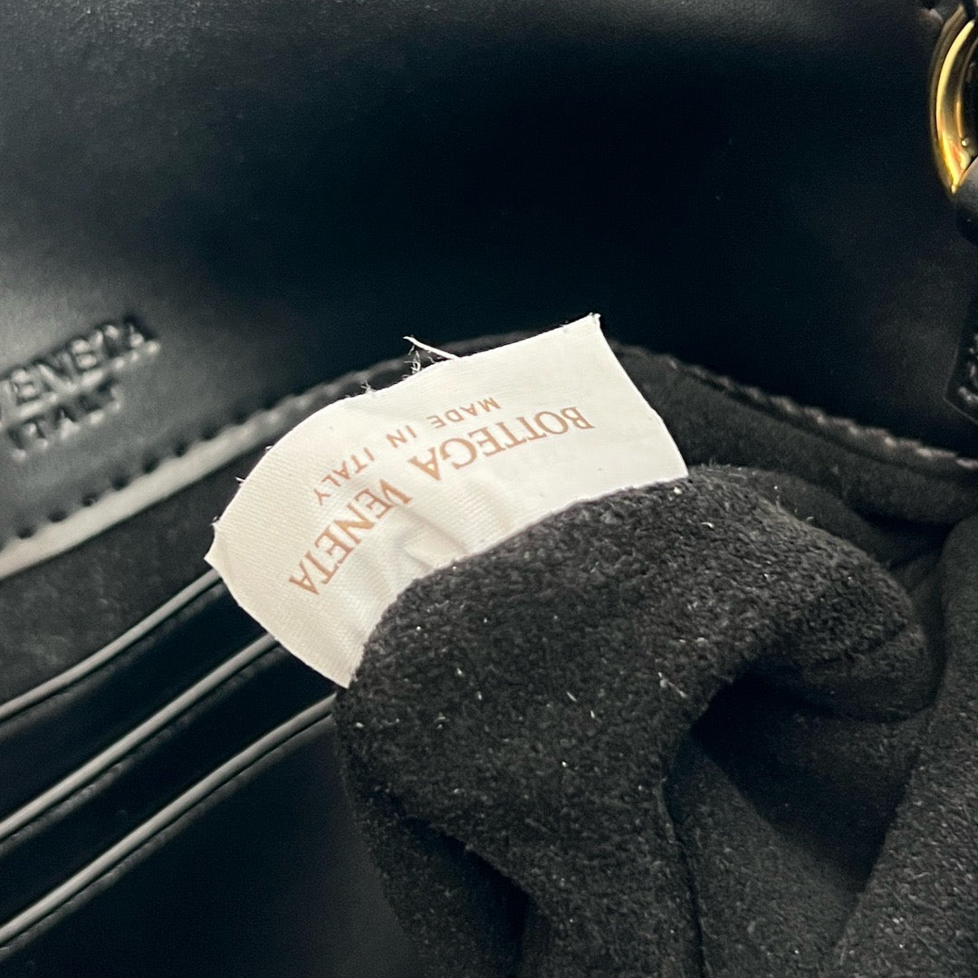 보테가 베네타 리베르타 숄더백 베이비