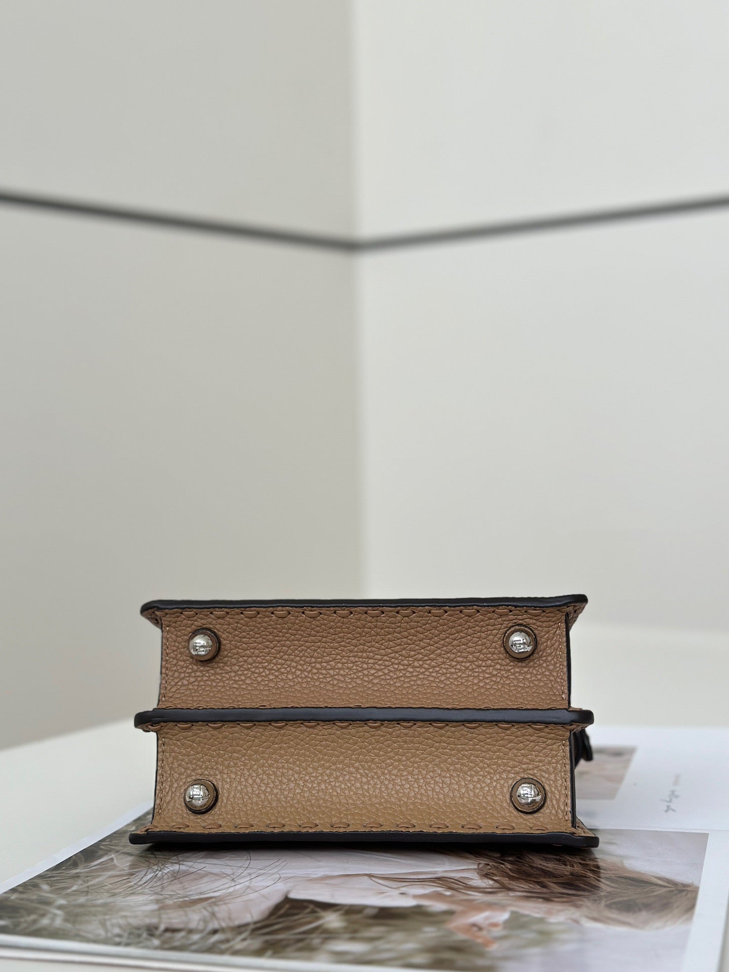 펜디 피카부 I See U 로마노 쁘띠