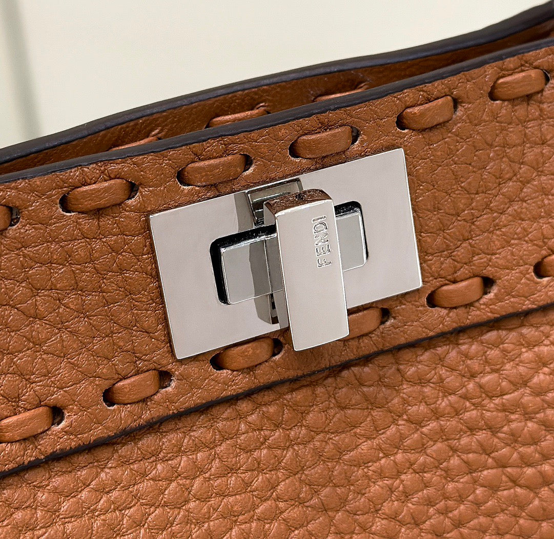 펜디 피카부 I See U 로마노 쁘띠