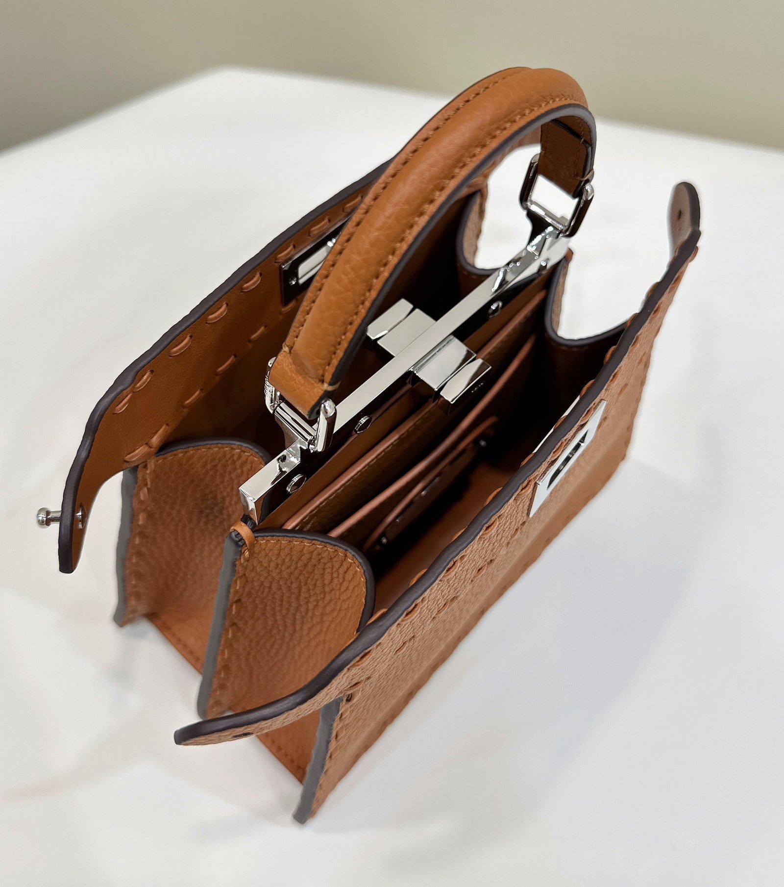 펜디 피카부 I See U 로마노 쁘띠