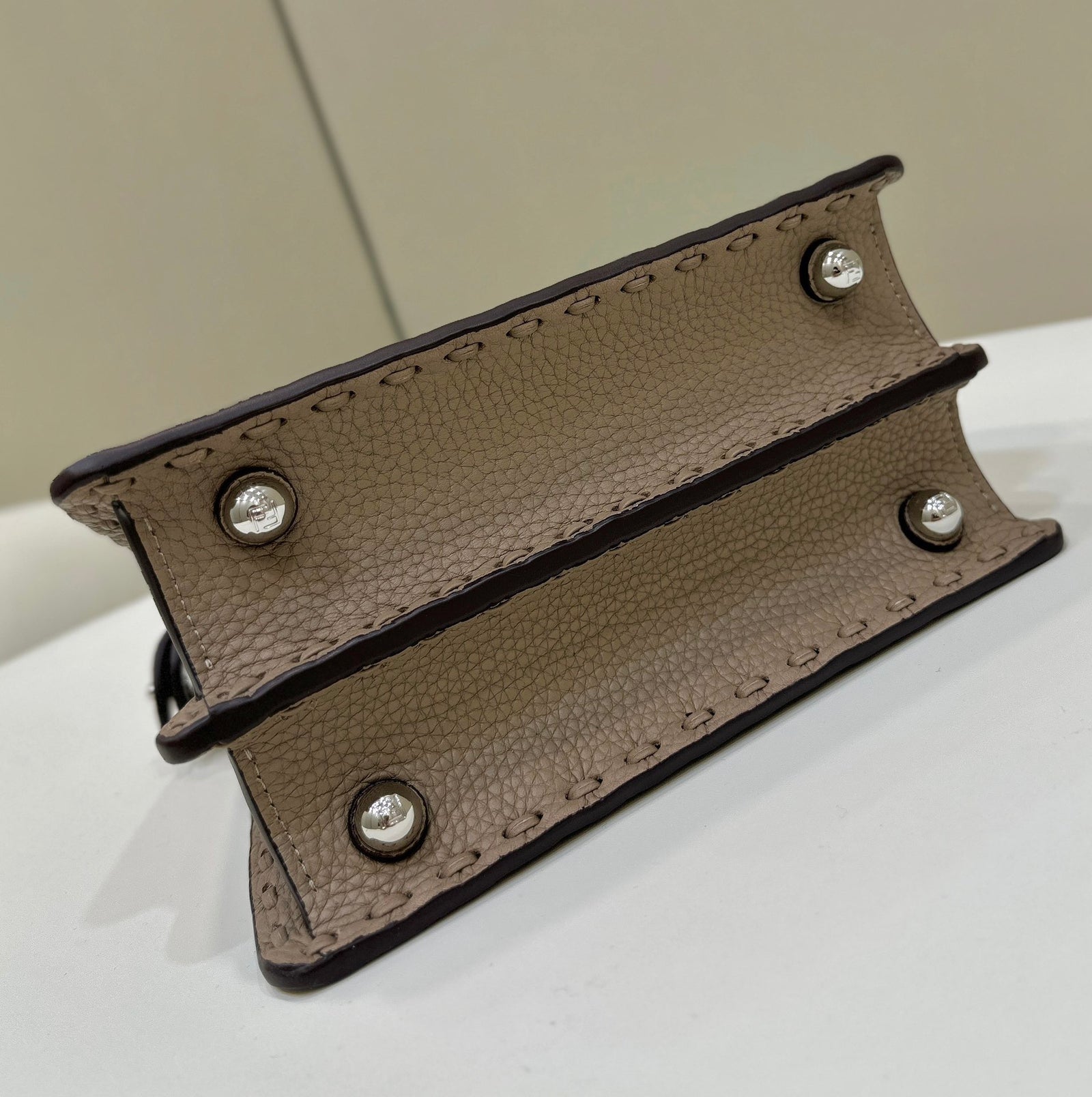 펜디 피카부 I See U 로마노 쁘띠