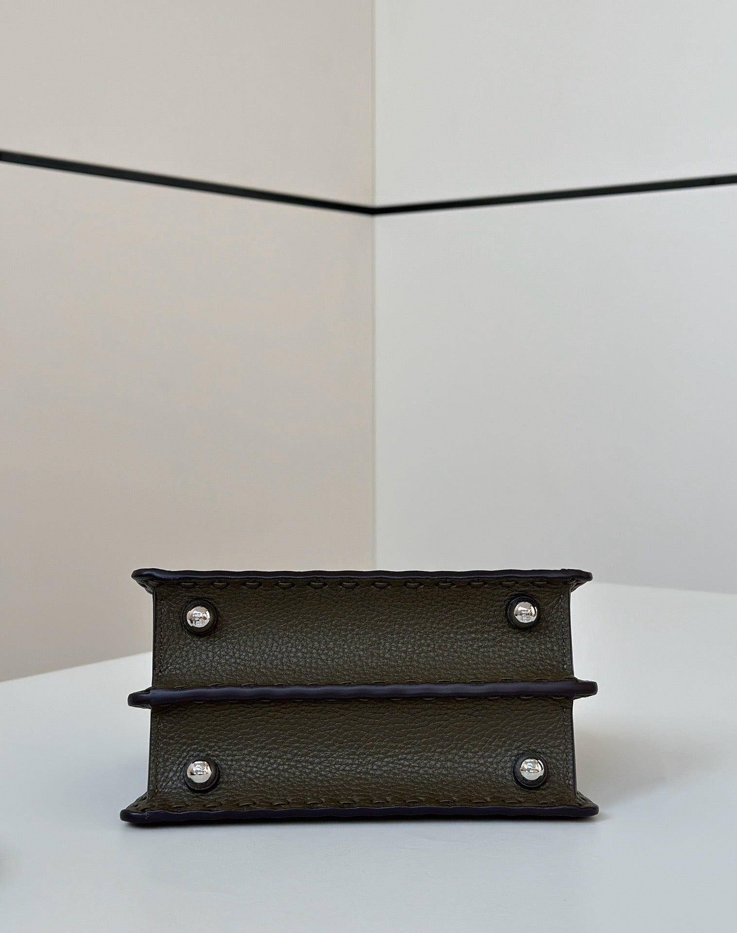 펜디 피카부 I See U 로마노 쁘띠