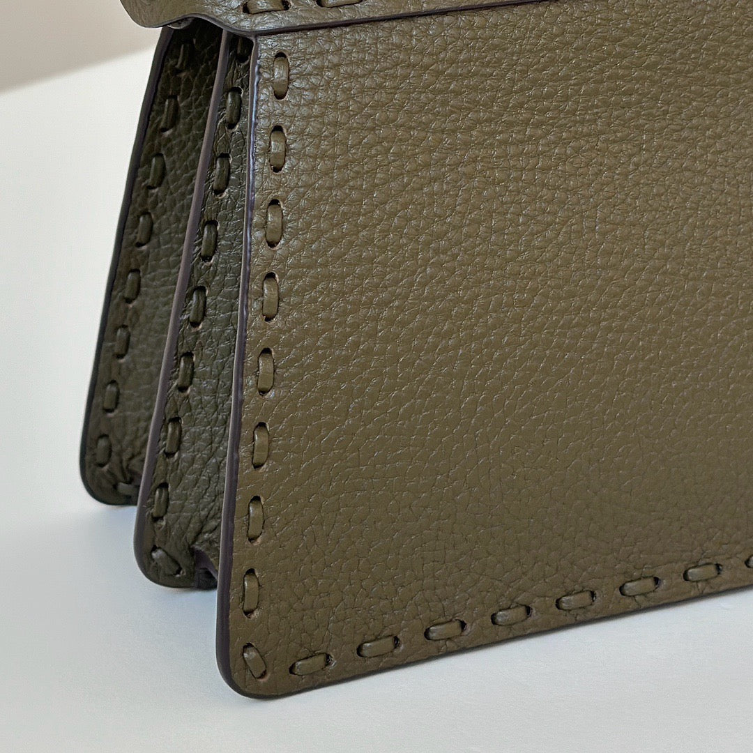 펜디 피카부 I See U 로마노 쁘띠