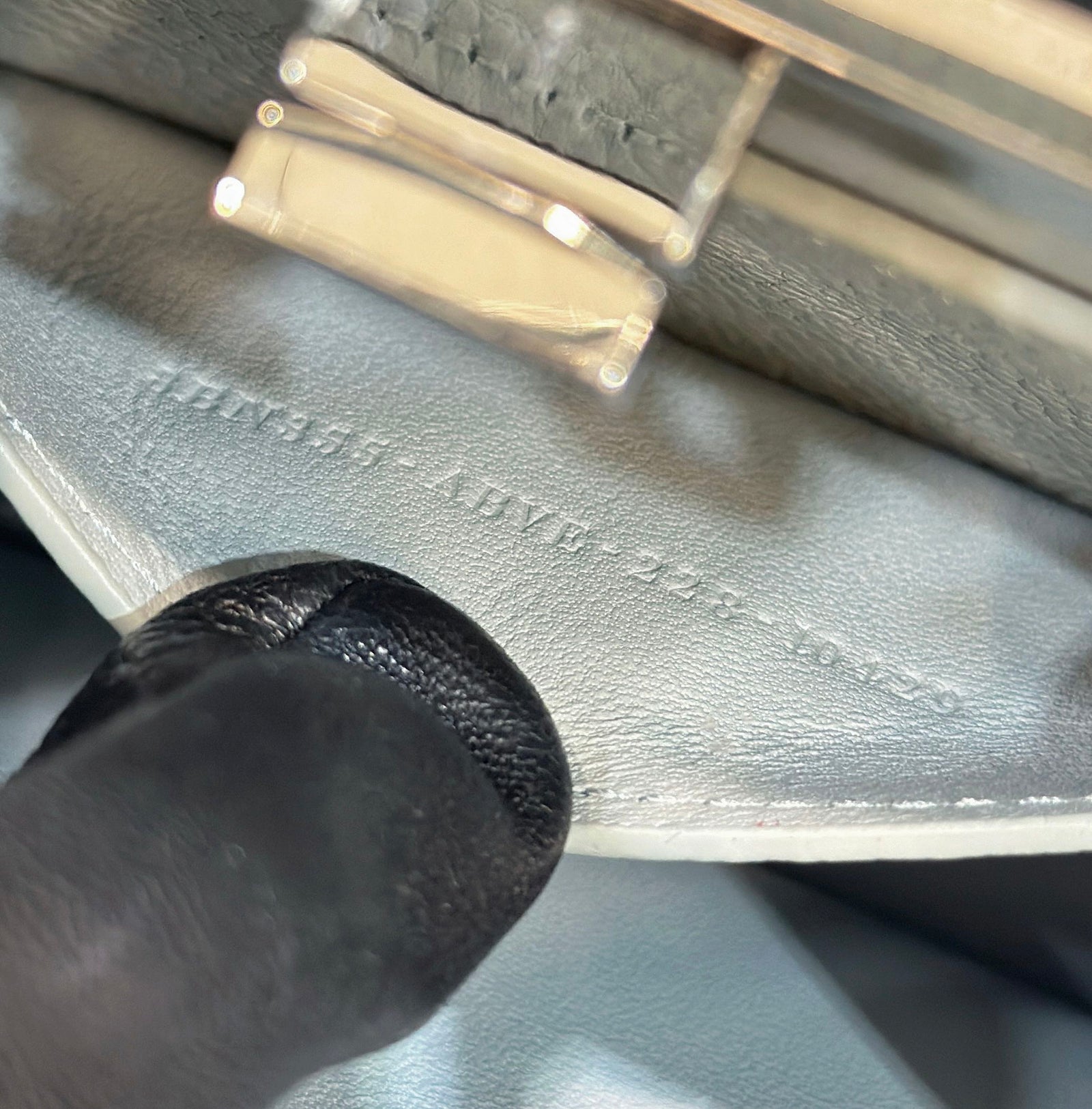 펜디 피카부 I See U 로마노 쁘띠