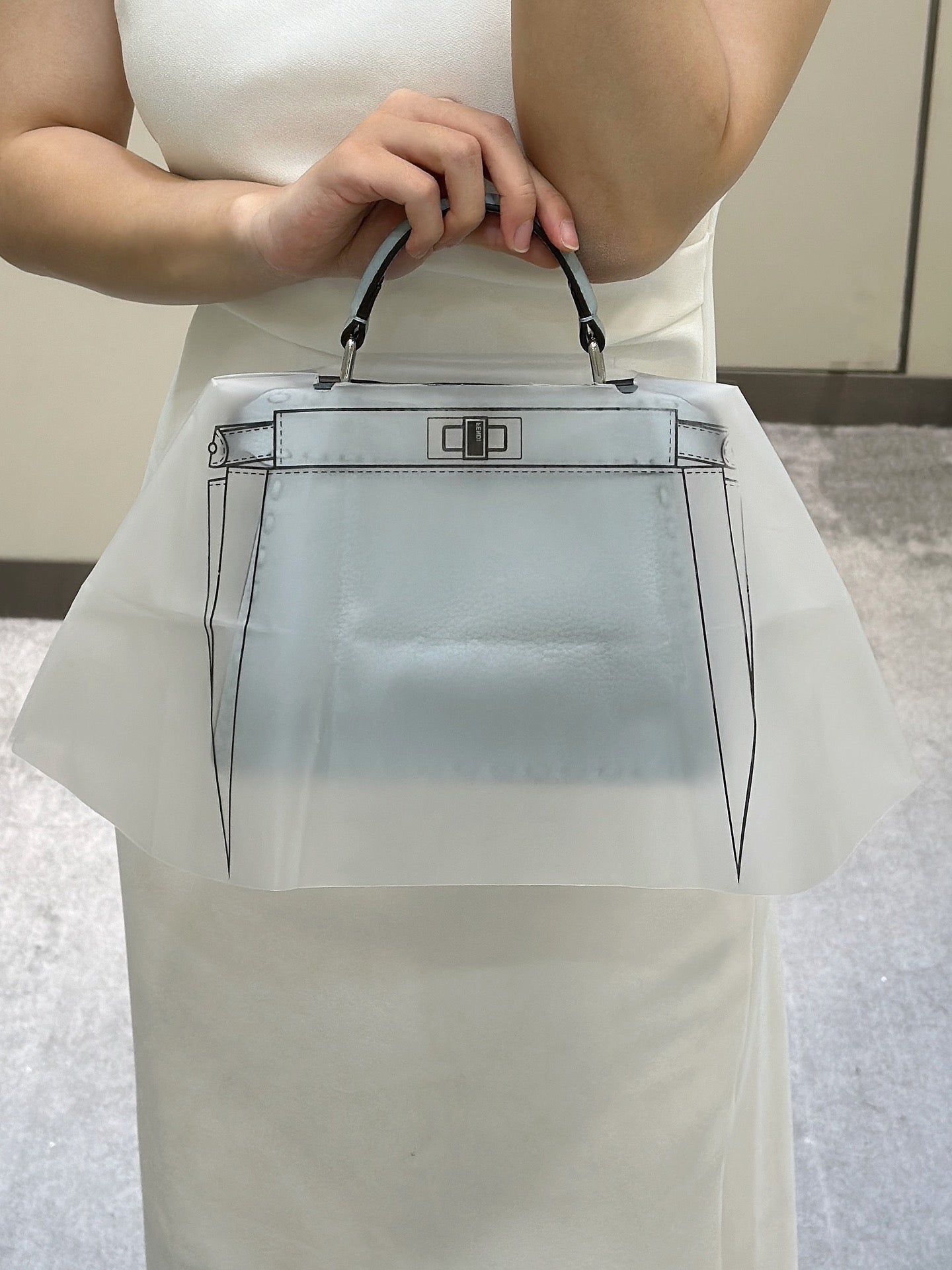 펜디 피카부 I See U 로마노 쁘띠