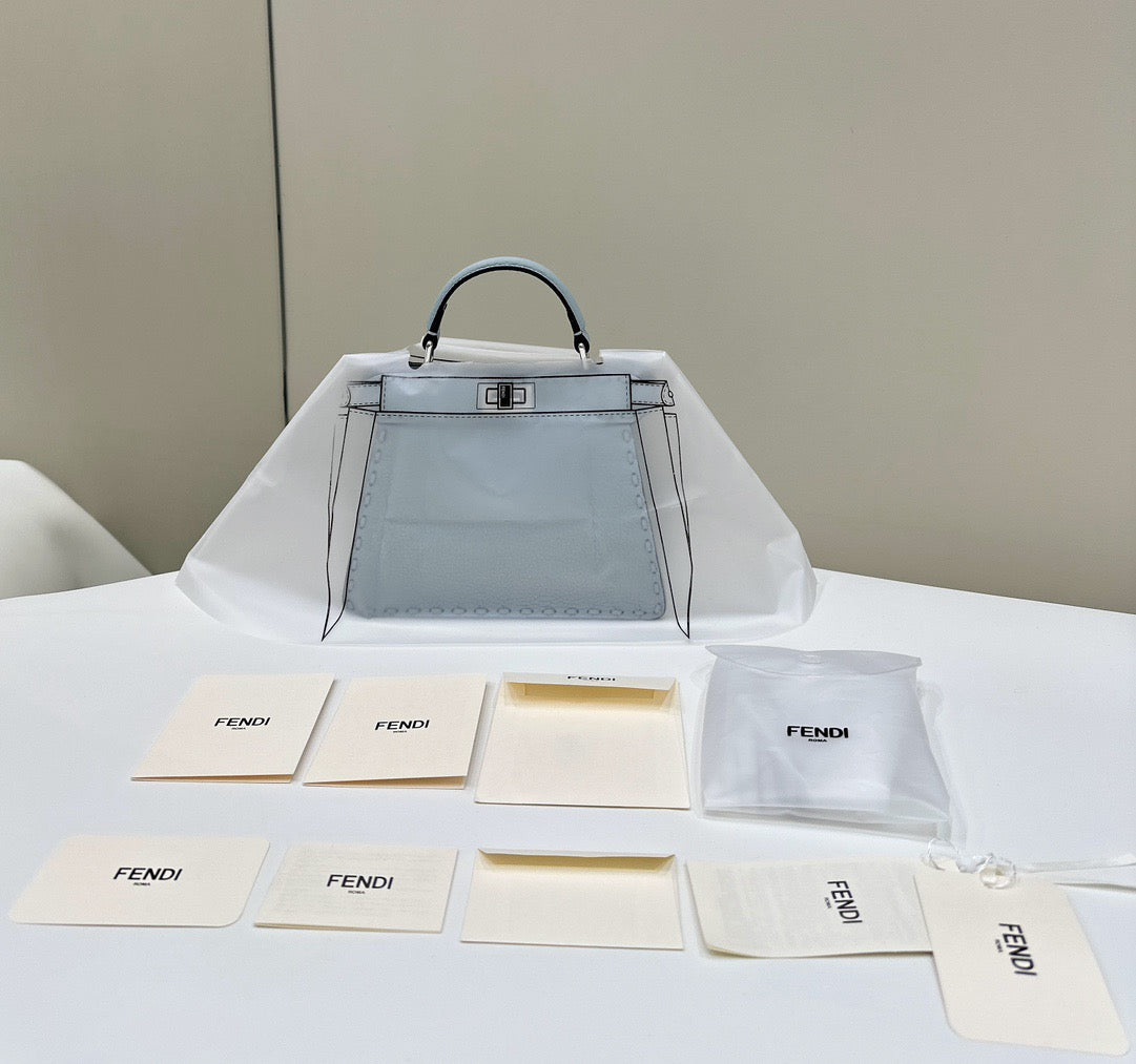 펜디 피카부 I See U 로마노 쁘띠