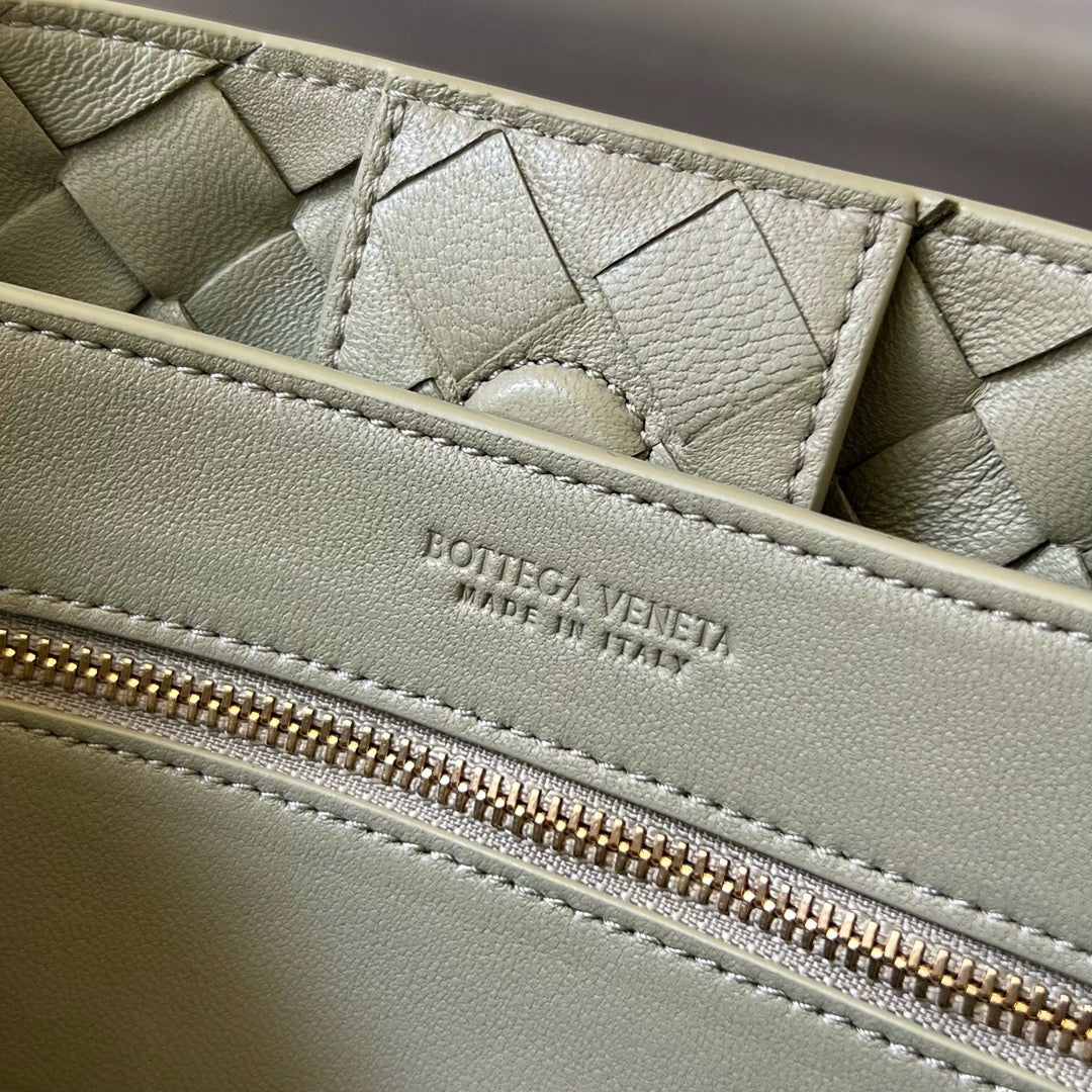 보테가 베네타 안디아모 스몰