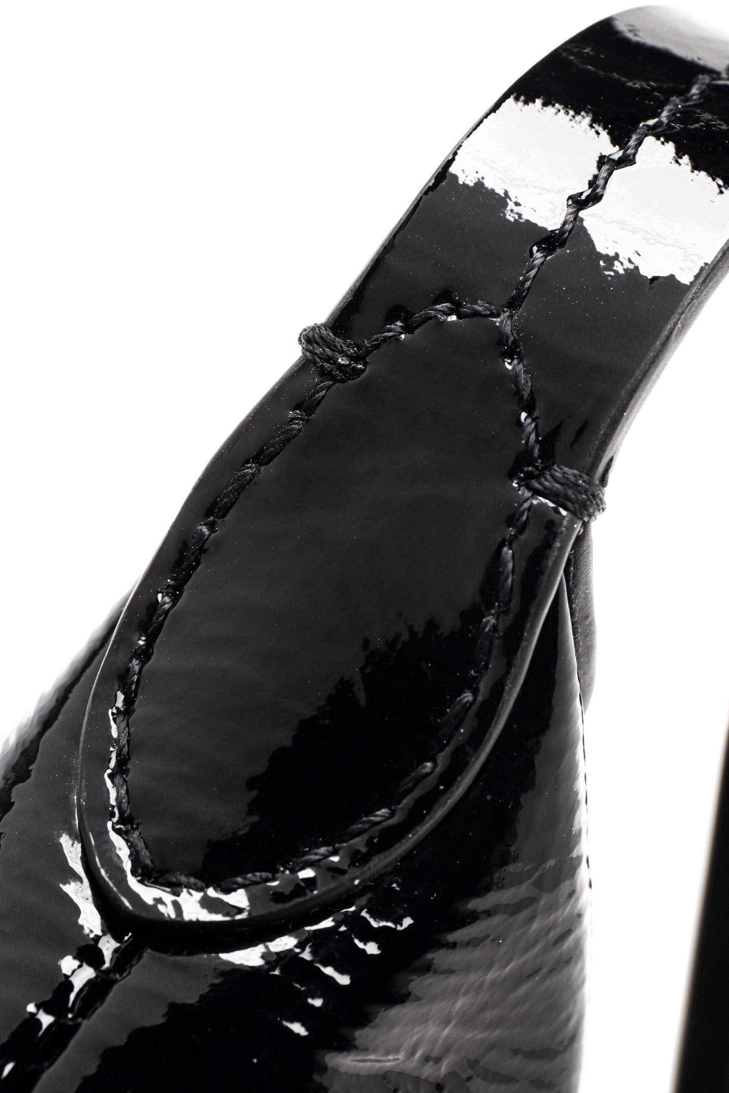 미우미우 나플락 파우치 페이던트 미니백