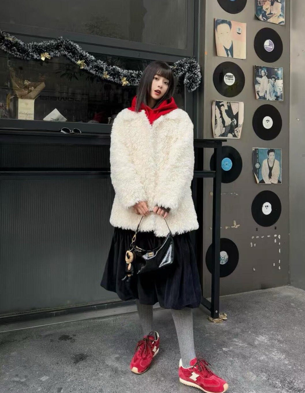 미우미우 나플락 파우치 페이던트 미니백