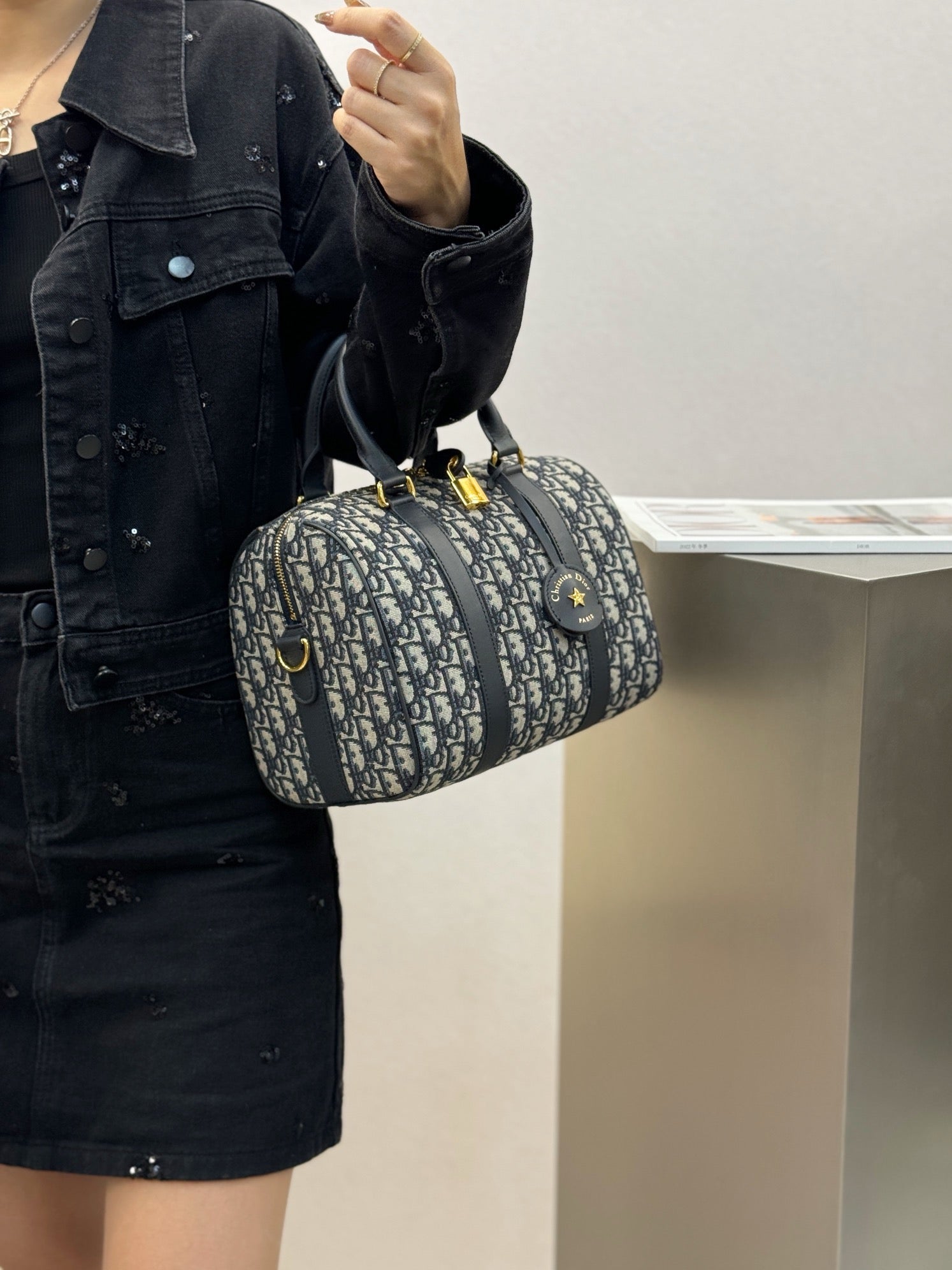 디올 그루브 25 백