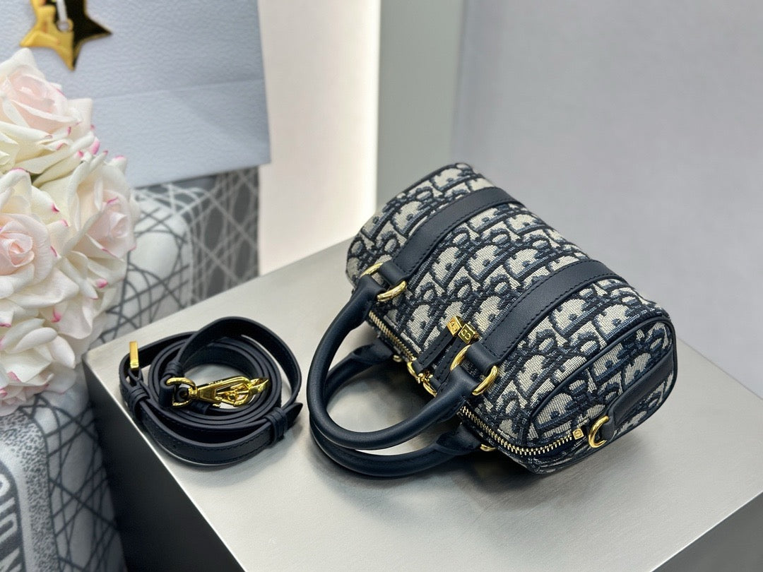 디올 그루브 16 백