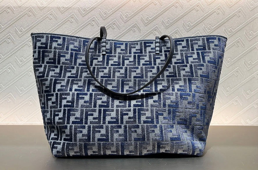 펜디 롤 FF 자카드 라지