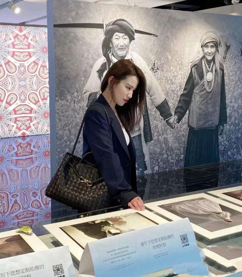 보테가 베네타 안디아모 미디움