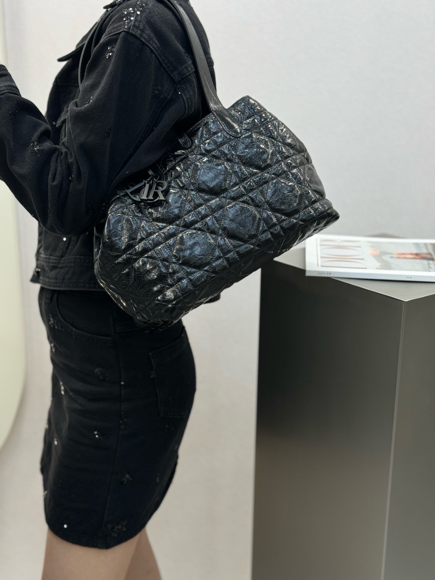 디올 매크로까나쥬 뚜주흐백 미디움