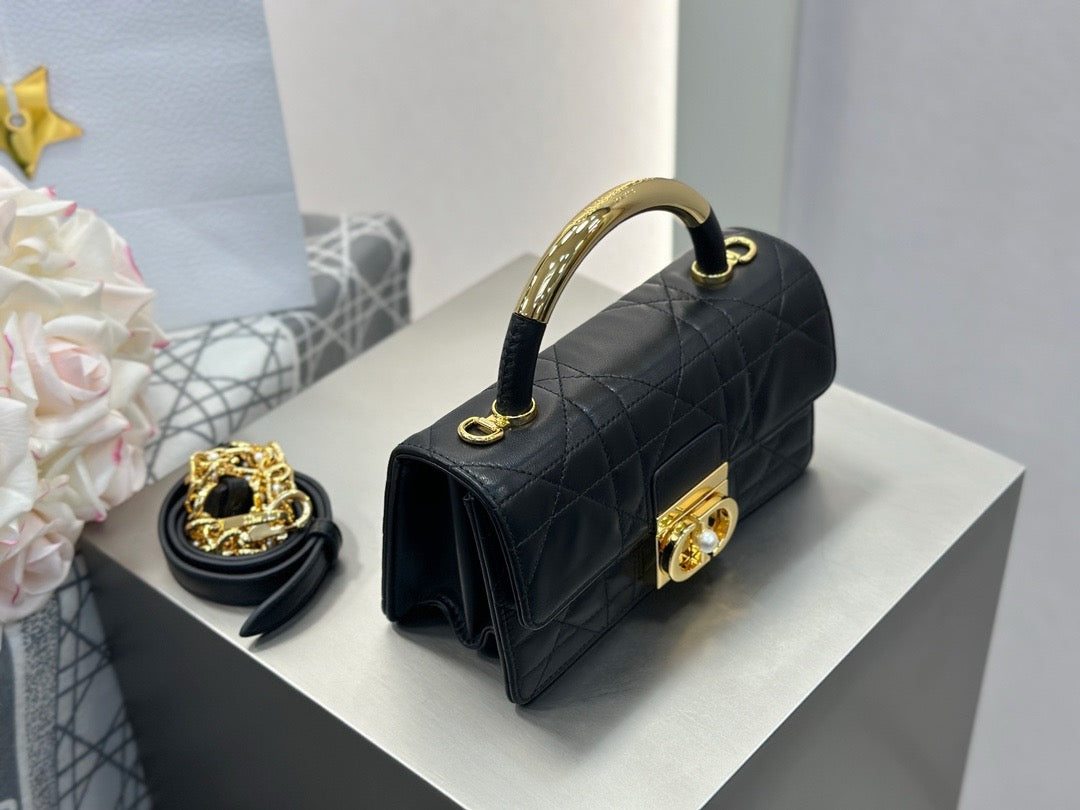 디올 매크로까나쥬 앙주백