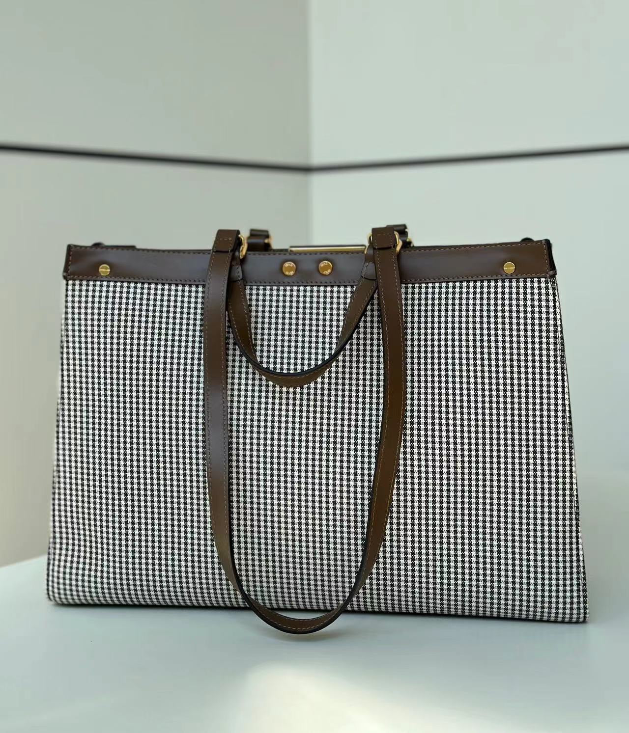 펜디 피카부 X-토트백